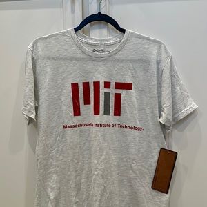 NWT MIT tshirt medium